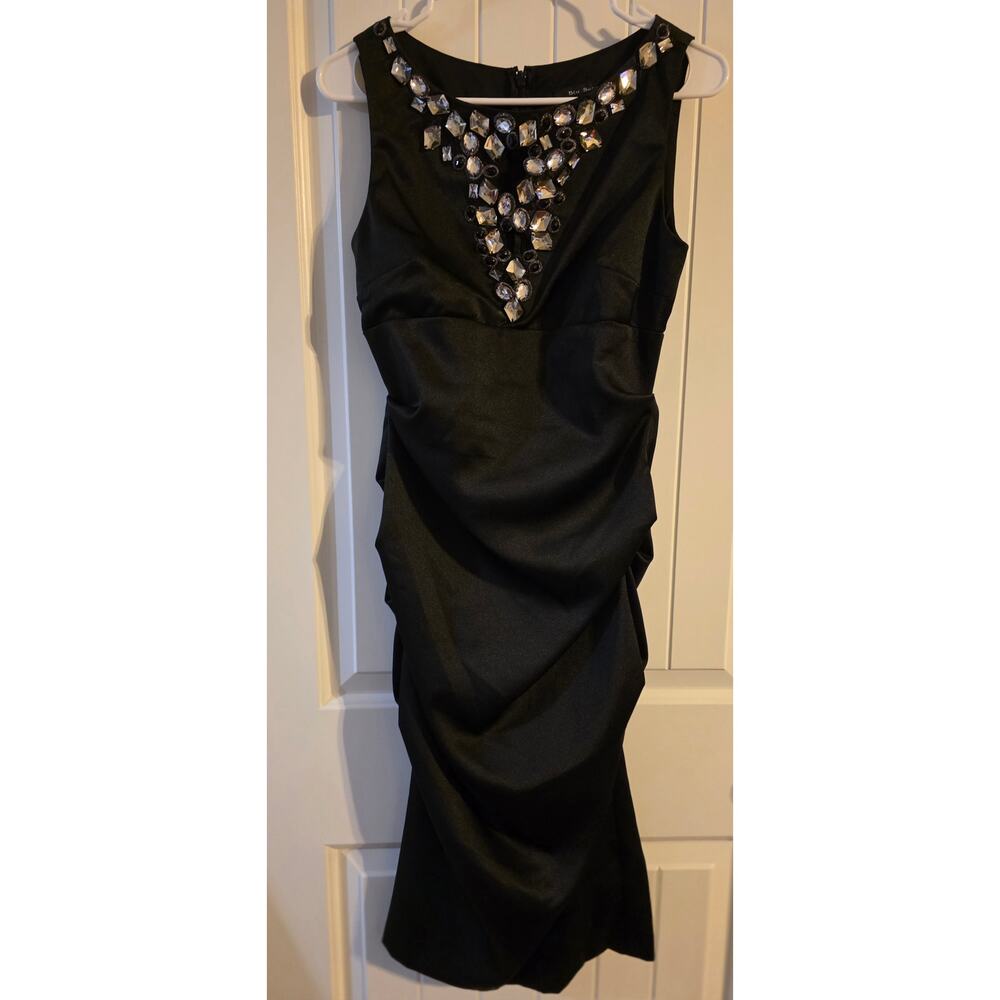 Blu Sage Sleeveless Black Satin Jeweled Rusched Dress Size 6 ❤️